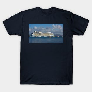 Ovation of the Seas. T-Shirt